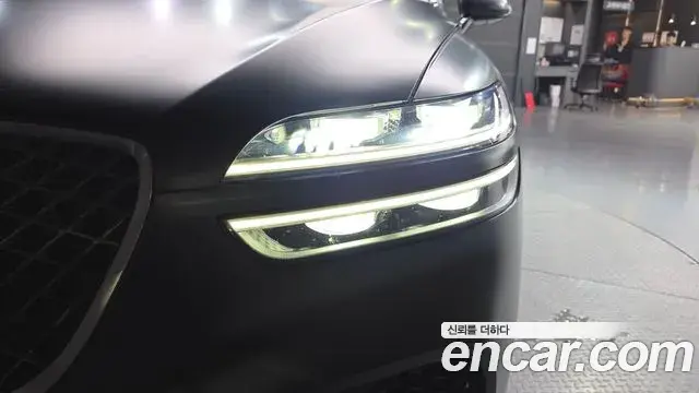 Genesis GV70 2021 — Photo 3/36