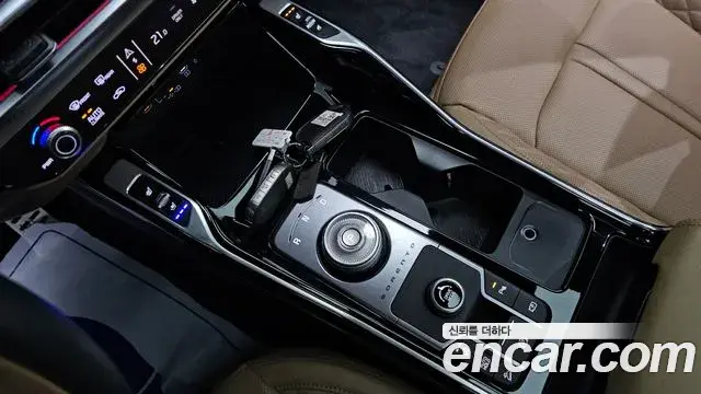 Kia Sorento 2024 — Photo 16/20