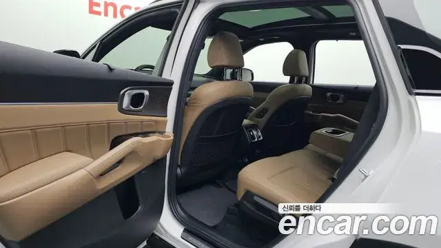 Kia Sorento 2024 — Photo 11/20