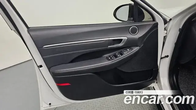 Hyundai Sonata Hybrid 2021 — Şəkil 30/30