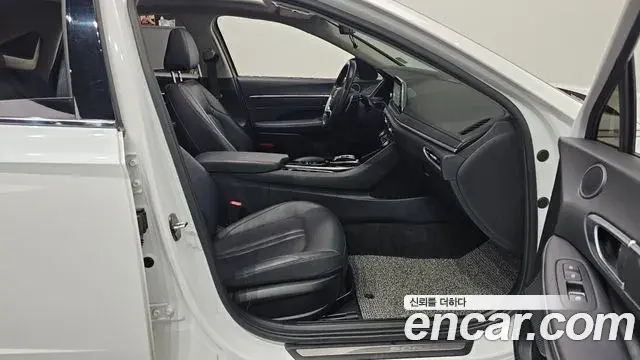 Hyundai Sonata Hybrid 2021 — Şəkil 7/30