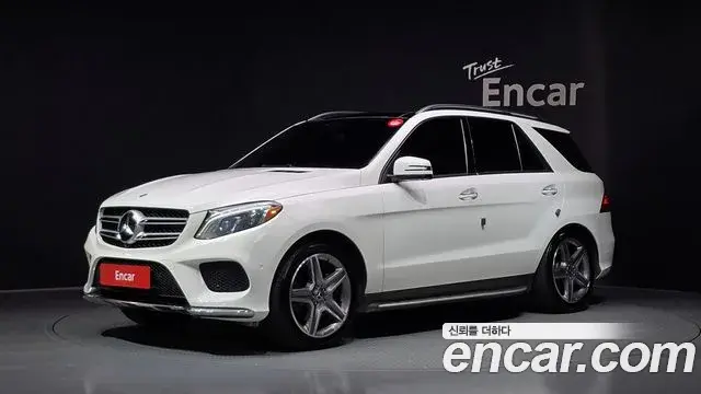 Mercedes-Benz GLE-Class 2018 — ფოტო 5/20