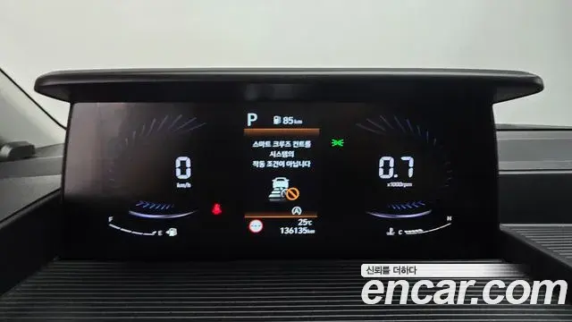 Hyundai Staria 2021 — Фото 8/20