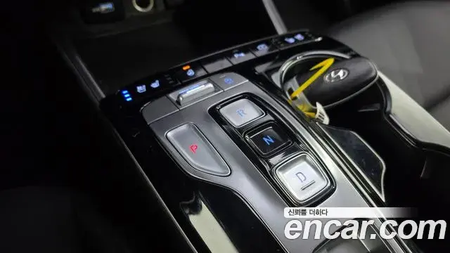 Hyundai The New Tucson 2022 — Фото 9/20