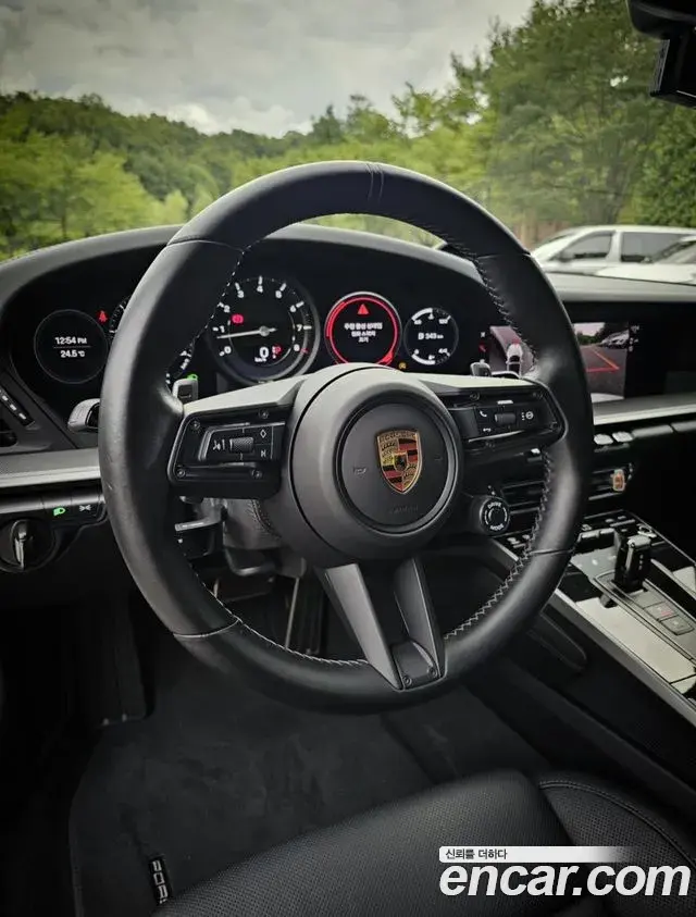 Porsche 911 2024 — ფოტო 15/20