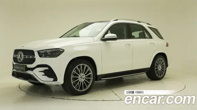 Mercedes-Benz GLE-Class 2025 — Фото 19/19