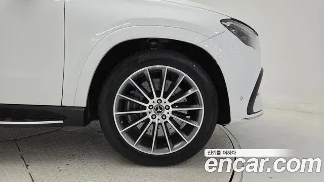 Mercedes-Benz GLE-Class 2025 — Фото 4/19
