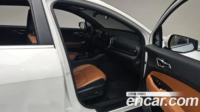 Kia Sportage 2022 — Фото 11/20