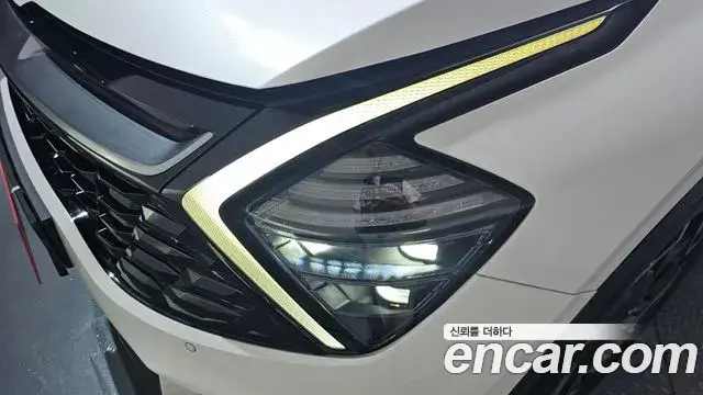 Kia Sportage 2022 — Şəkil 11/34