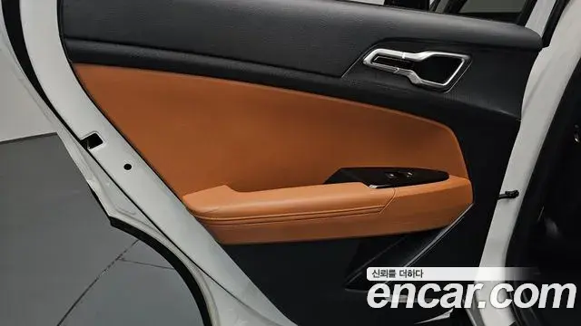 Kia Sportage 2022 — Şəkil 32/34