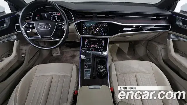Audi A7 2022 — Фото 7/20
