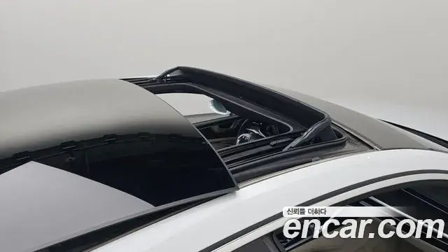 Audi A7 2022 — Фото 18/20