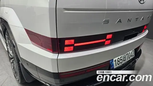 Hyundai Santa Fe 2024 — ფოტო 6/34