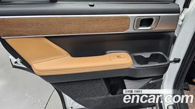 Hyundai Santa Fe 2024 — ფოტო 12/34
