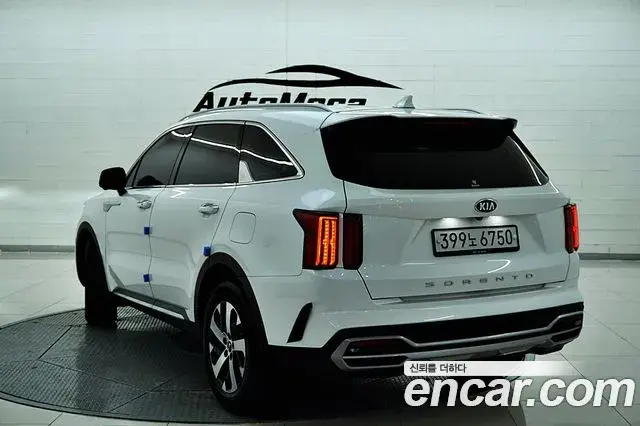 Kia Sorento 2020 — Фото 2/20
