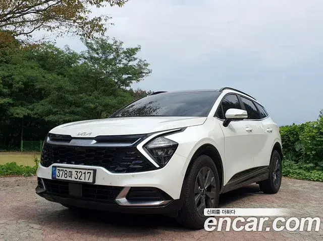Kia Sportage 2022 — Фото 10/12