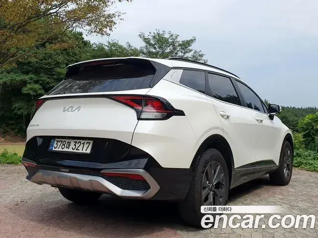 Kia Sportage 2022 — Фото 2/12
