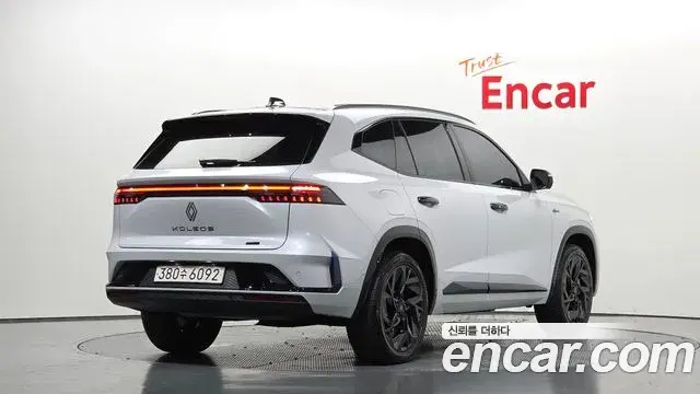 Renault Samsung Grand Koleos 2024 — Фото 2/20