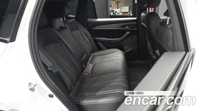 Renault Samsung Grand Koleos 2024 — Фото 12/20