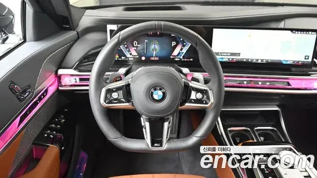 BMW 7 Series 2025 — Фото 13/20