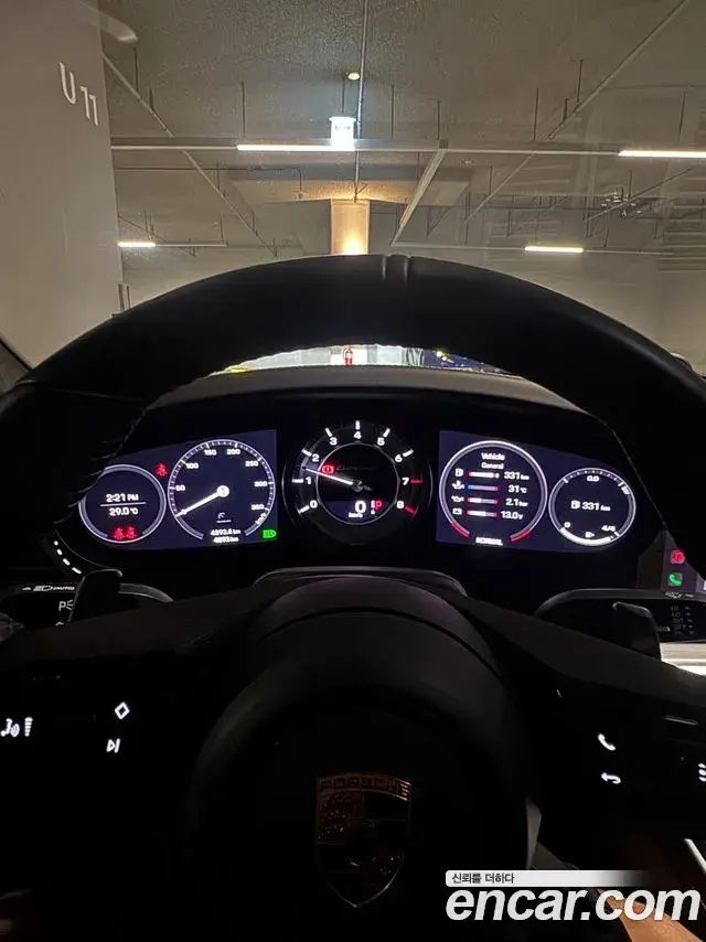 Porsche 911 2022 — ფოტო 4/6