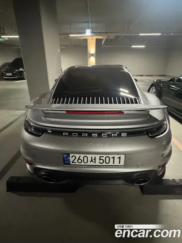 Porsche 911 2022 — ფოტო 5/6