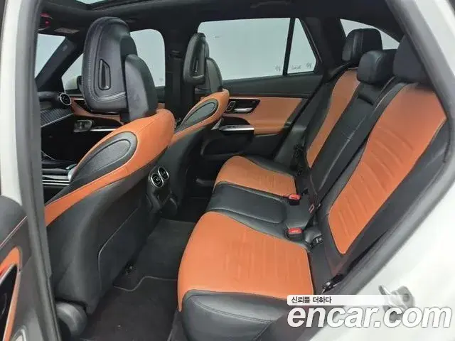 Mercedes-Benz GLC-Class 2024 — Фото 18/19