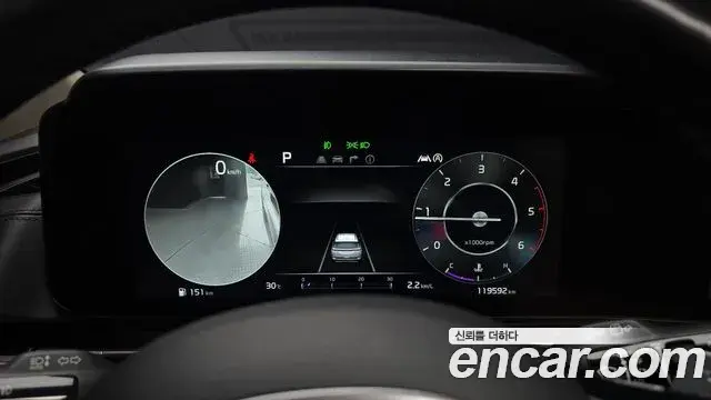 Kia Carnival 2020 — Photo 8/20