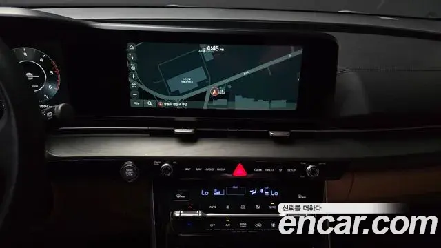 Kia Carnival 2020 — Photo 14/20