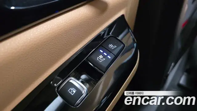 Kia Carnival 2020 — Photo 17/20