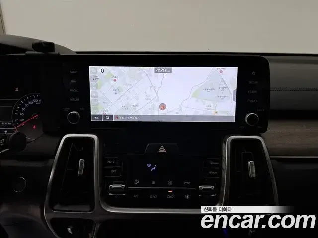 Kia Sorento 2021 — Фото 7/20