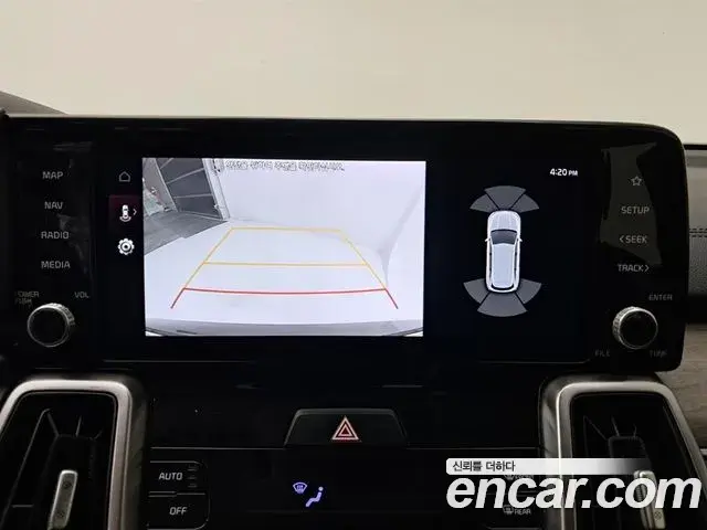 Kia Sorento 2021 — Фото 8/20