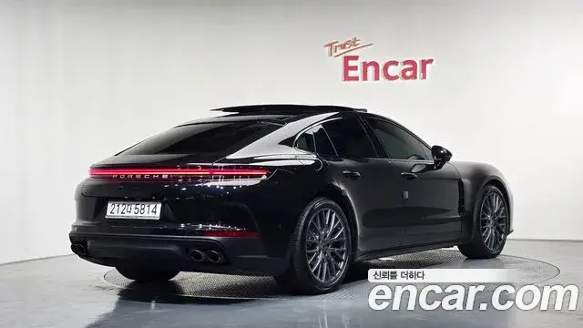 Porsche Panamera 2025 — Şəkil 17/31