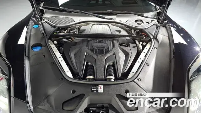 Porsche Panamera 2025 — Şəkil 13/31