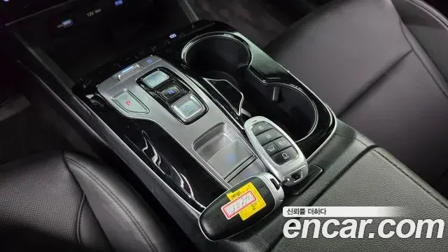 Hyundai The New Tucson 2022 — Фото 9/20