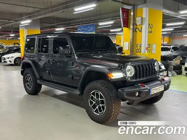 Jeep Wrangler 2025 — ფოტო 13/20