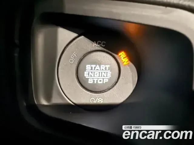 Jeep Wrangler 2025 — ფოტო 3/20