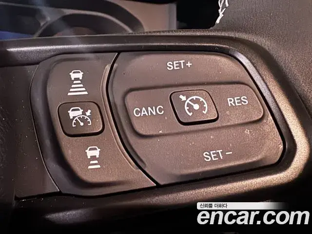Jeep Wrangler 2025 — ფოტო 8/20
