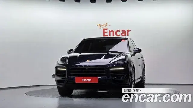 Porsche Cayenne 2019 — Photo 5/20