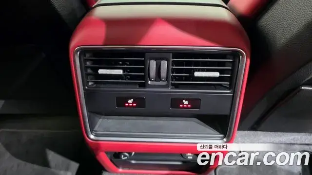 Porsche Cayenne 2019 — Photo 16/20