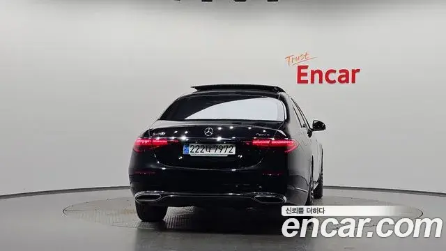 Mercedes-Benz S-Class 2023 — ფოტო 25/40