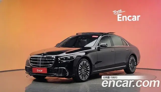 Mercedes-Benz S-Class 2023 — ფოტო 30/40