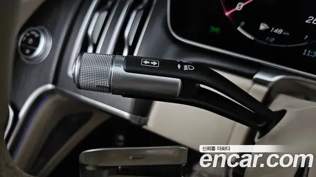 Mercedes-Benz S-Class 2023 — ფოტო 16/40