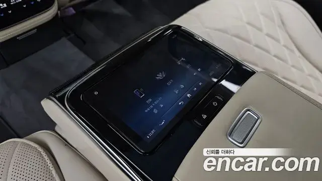 Mercedes-Benz S-Class 2023 — ფოტო 37/40
