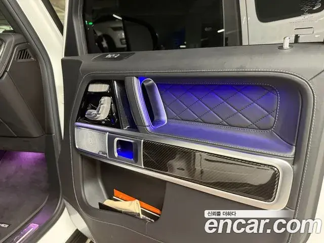 Mercedes-Benz G-Class 2021 — ფოტო 15/20