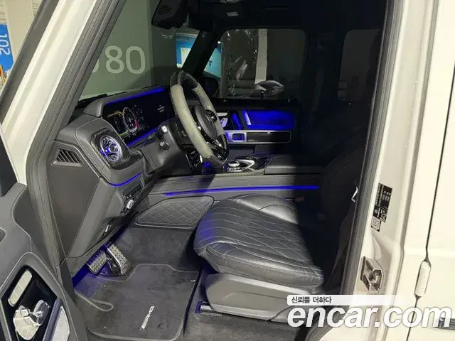 Mercedes-Benz G-Class 2021 — ფოტო 18/20