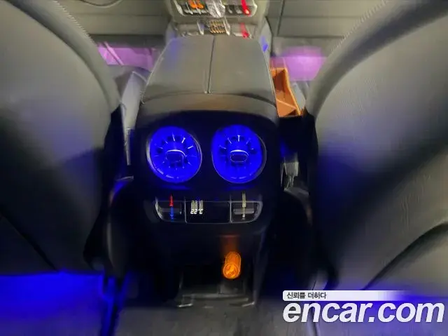 Mercedes-Benz G-Class 2021 — ფოტო 7/20