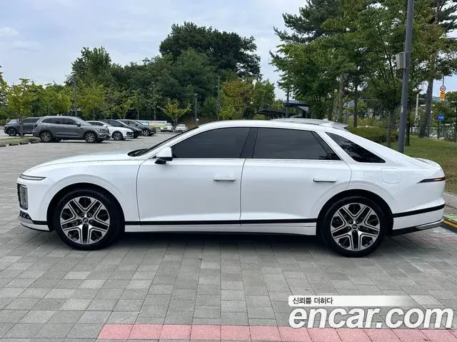 Hyundai Grandeur 2025 — Photo 5/20