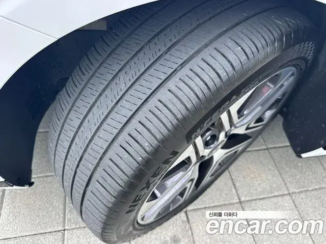 Hyundai Grandeur 2025 — Photo 6/20