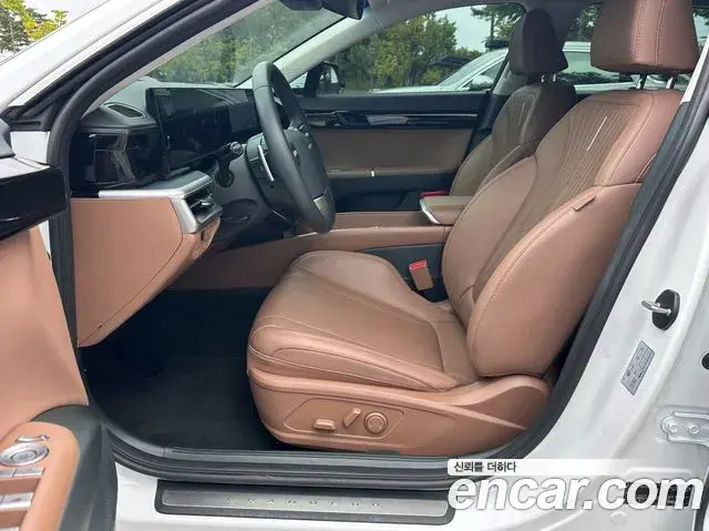 Hyundai Grandeur 2025 — Photo 11/20